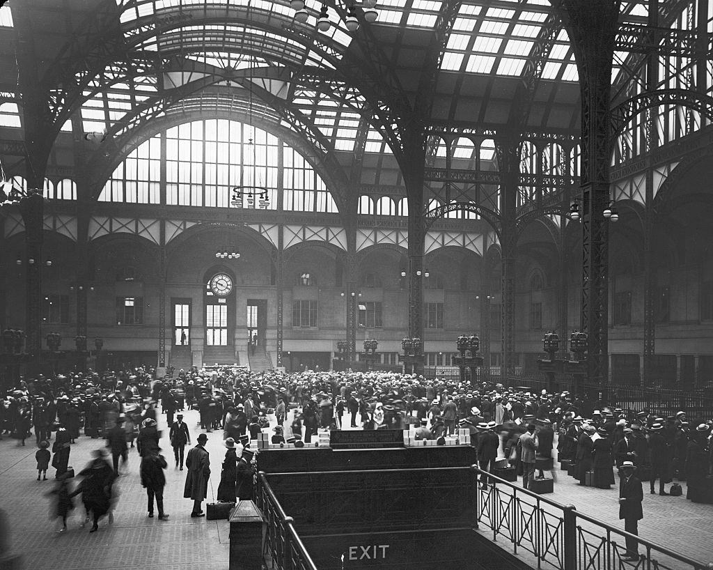 New Yorks Old Penn Station 3.jpg