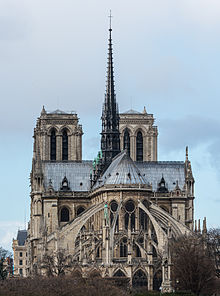 Notre Dame de Paris, East View.jpg