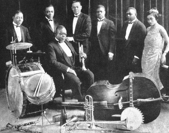 King Olivers Creole Jazz Band circa 1923.jpg