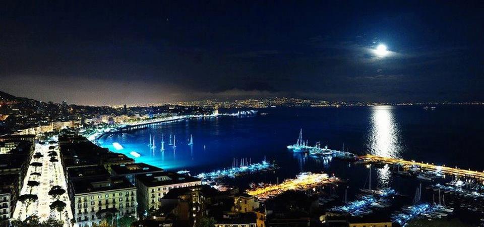 Bay of Naples, Italy.jpg
