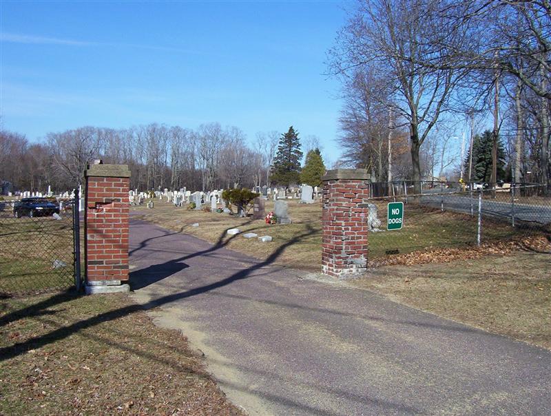 Locust-Grove Cemetery Ipswich Mass.jpg