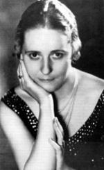 Emmy Sonnemann 1933.jpg