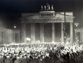 1933 Brandenburg Gate.jpg