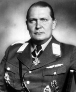 Hermann Goering 1932.jpg