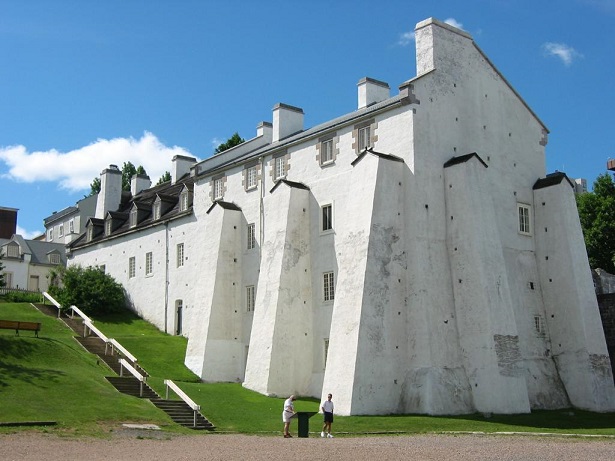 Dauphine redoubt.jpg