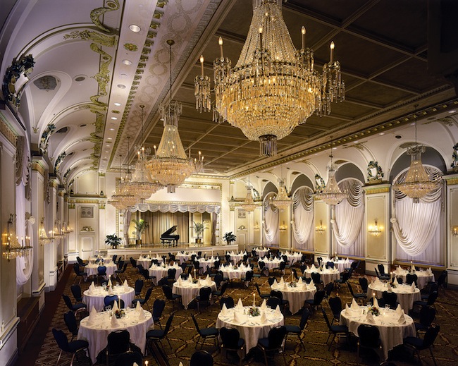 Fairmont Le Château Frontenac ballroom.jpg