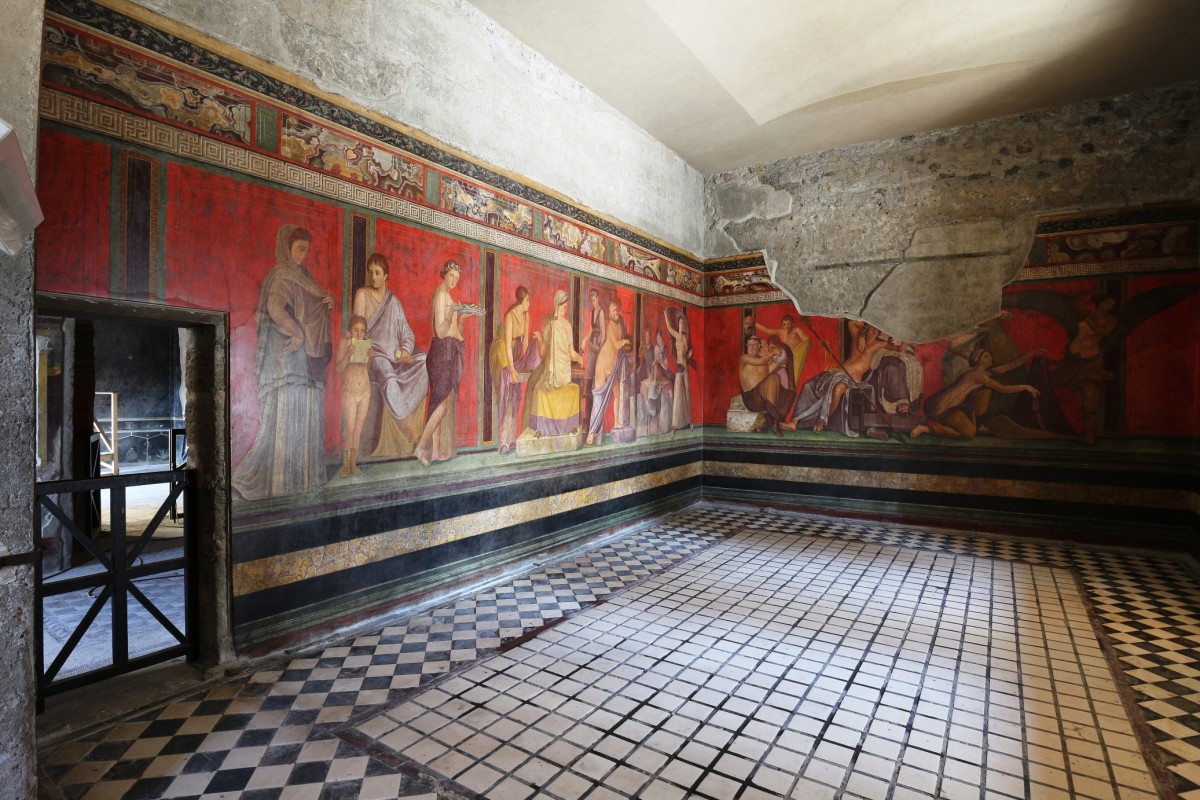 The Villa of the Mysteries frescos.jpg