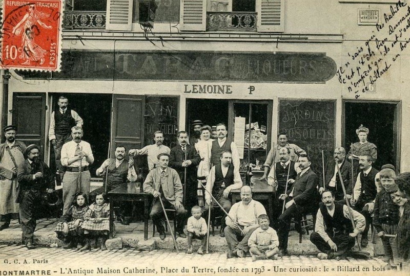 File:Paris la-mere-catherine-carte-postale.jpg