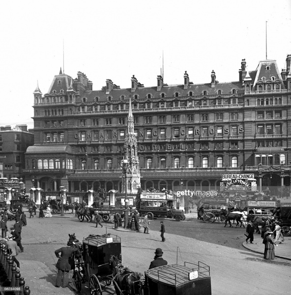 File:Charing Cross 1900.jpg