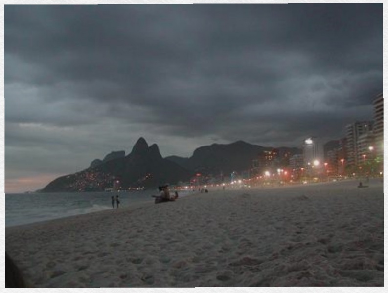 File:Ipanema by night.jpg