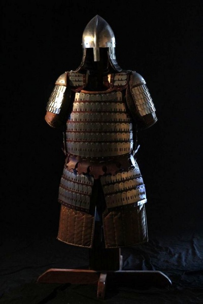 File:Aegon armor front.jpg